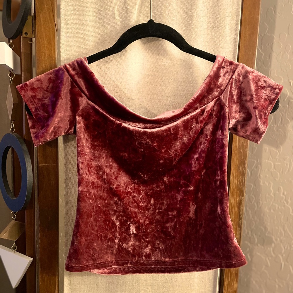 Velvet crop